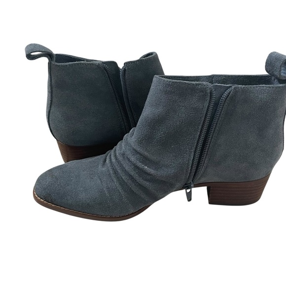 NWOT Women's Blue Suede Ankle Boots SOLE SOCIETY Size 7.5 - Picture 5 of 15